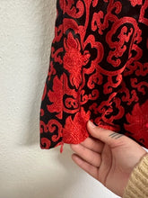 Load image into Gallery viewer, LanVie Silk Blend Brocade Halter Top - Red & Black - XL