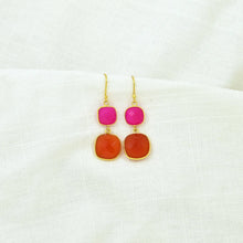 Load image into Gallery viewer, Faceted Pink Fuchsia &amp; Carenlian Drop Earrings
