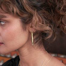 Load image into Gallery viewer, Matte Gold Dangling Bars Posts Earrings
