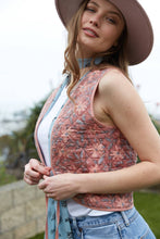 Load image into Gallery viewer, Blush Pink Block Printed Reversible Cotton Vest
