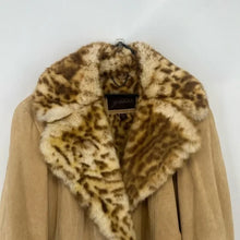 Load image into Gallery viewer, Guess Vintage Tan Suede and Faux Fur Leopoad Lined Jacket  - Small
