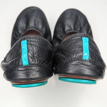 Load image into Gallery viewer, Black Leather Tieks - Size 8
