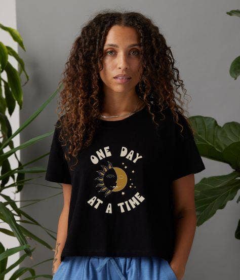 Black One Day At A Time Easy Tee