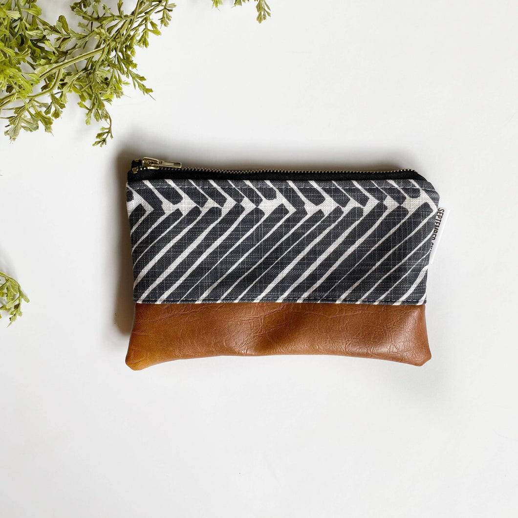 Coin Purse Grey Lines
