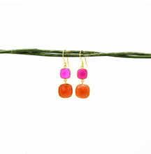 Load image into Gallery viewer, Faceted Pink Fuchsia &amp; Carenlian Drop Earrings
