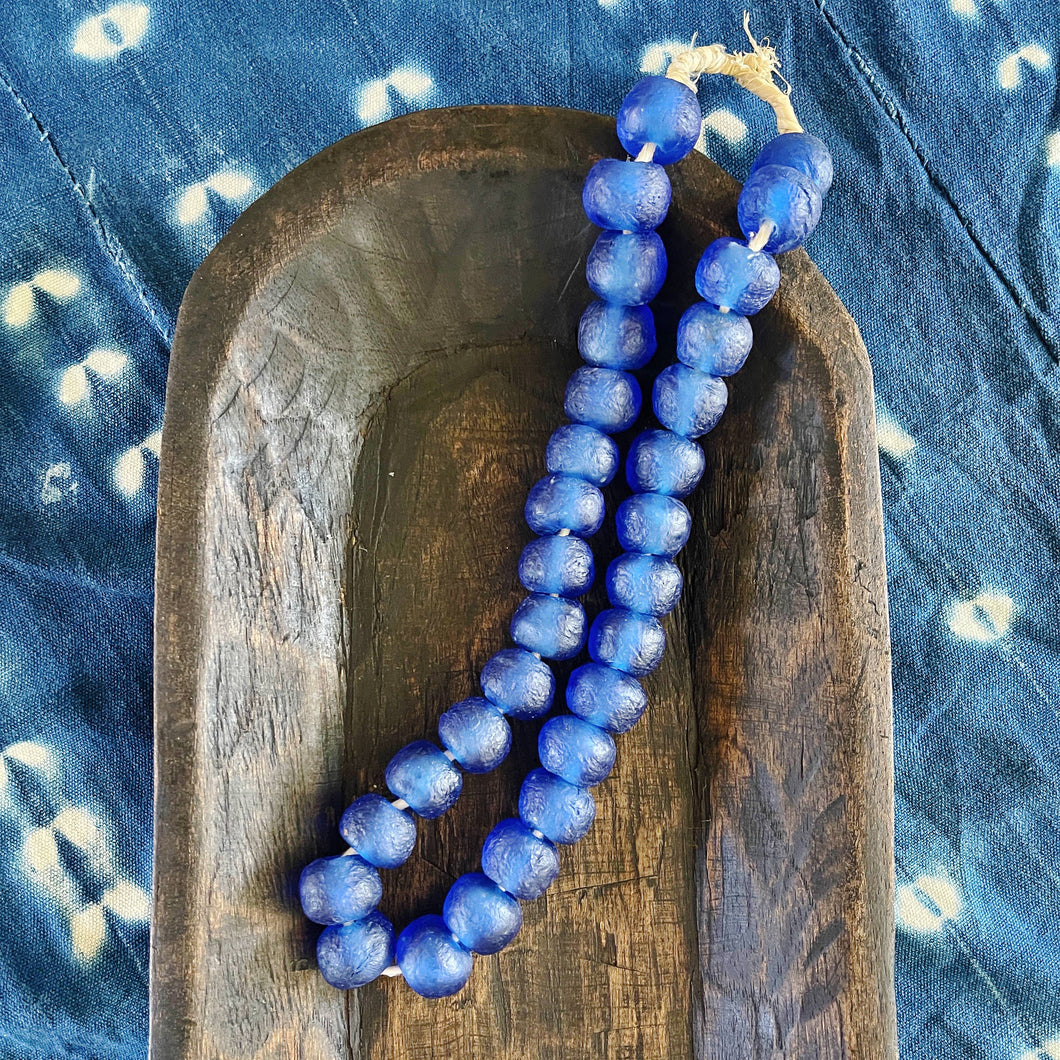 Hand-Made Glass Beads - Blue color - Medium - Ghana, Africa