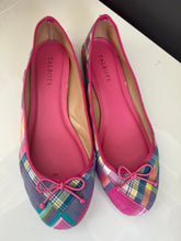 Load image into Gallery viewer, Talbots Plaid Ballet Flats - 9
