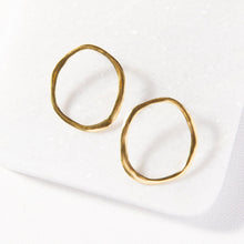 Load image into Gallery viewer, Brass Freeform Circle Post Earrings
