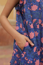 Load image into Gallery viewer, Block Printed Frill Sleeve Midi Dress
