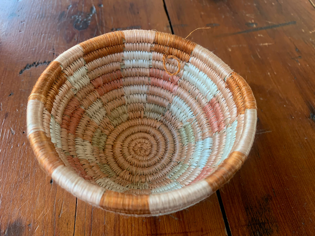 Extra Small Handwoven Basket - Peach