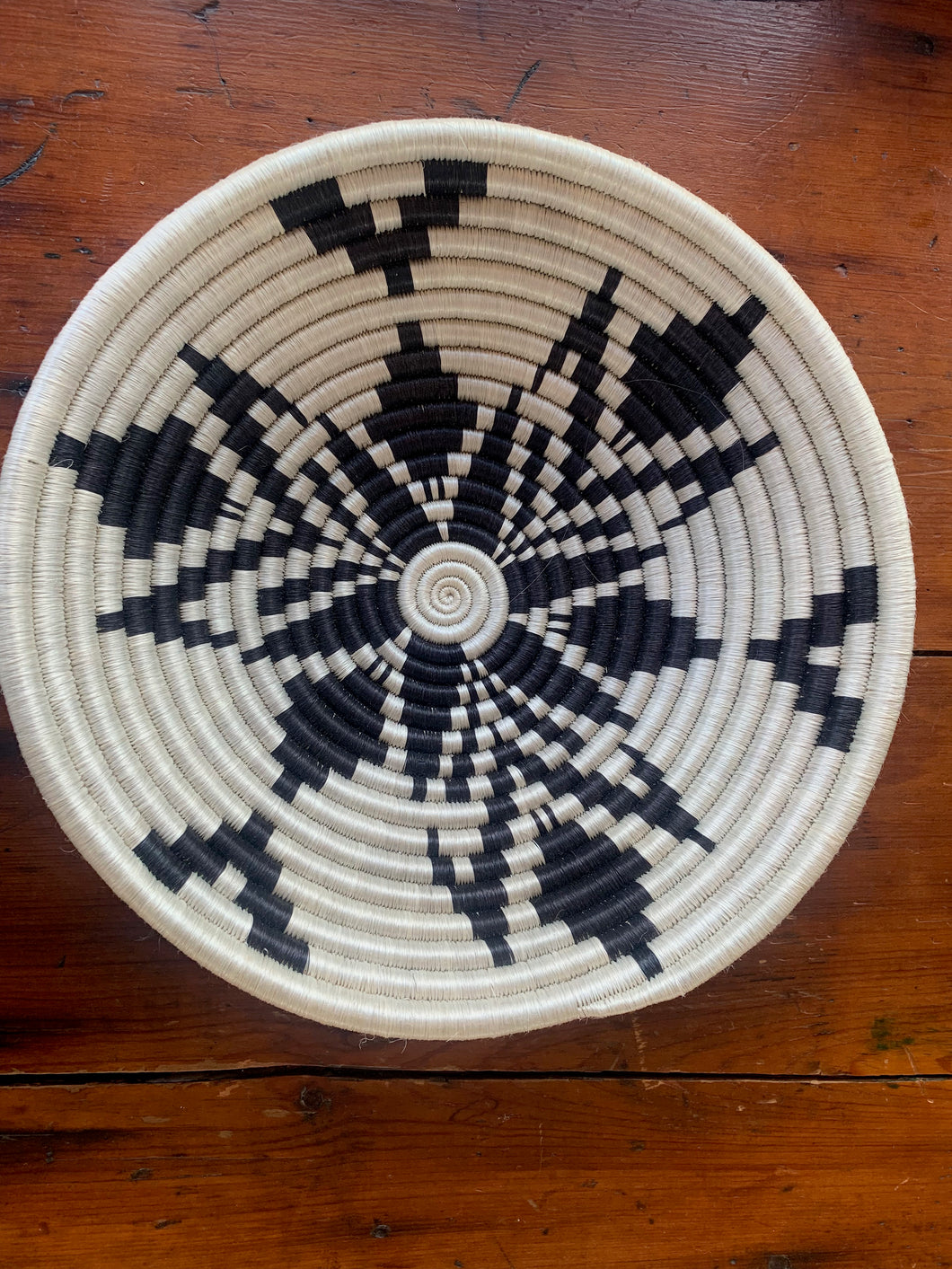 Large Handwoven Market Basket -Black Ivory Star