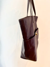 Load image into Gallery viewer, Coach Eggplant Tote Bag
