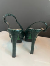 Load image into Gallery viewer, Donald Pliner Platform Remi Snake Heels
