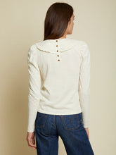 Load image into Gallery viewer, Ivory Long Sleeve Oversized Peter Pan Collar Tee
