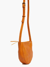 Load image into Gallery viewer, Cognac Cross Body Leather Saddle Bag
