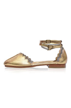 Load image into Gallery viewer, Gold Scalloped Ballet Flats
