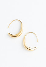 Load image into Gallery viewer, Gold Graduated Thread Hoop Earrings
