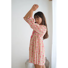 Load image into Gallery viewer, Eden Block Printed Dress - Pink
