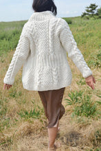 Load image into Gallery viewer, Ivory Handmade Chunky Sweater
