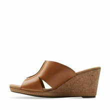 Load image into Gallery viewer, Clarks Tan Leather and Cork Wedges - 8.5
