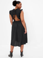 Load image into Gallery viewer, Gap Black Smocked Open Back Midi Dress- XXL
