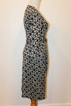 Load image into Gallery viewer, Diane von Furstenberg Julian Silk Wrap Dress - Small
