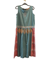 Load image into Gallery viewer, Vintage Josefa Blue &amp; Pink Sleeveless Dress
