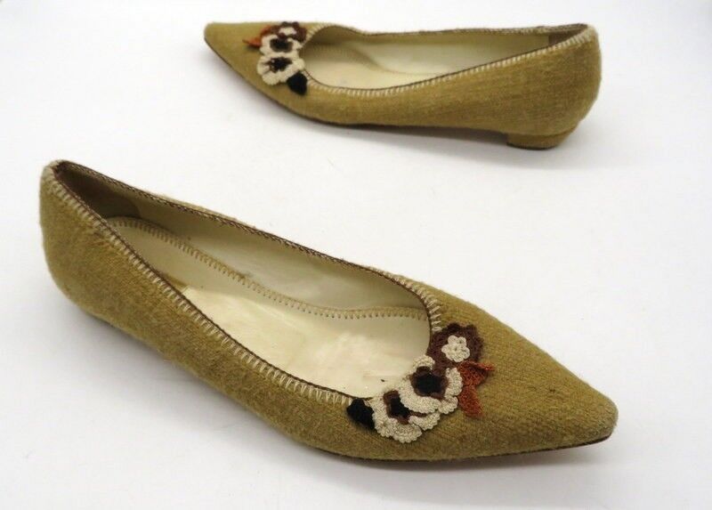 Prada Woven Flats with Flowers - 38.5