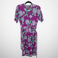Load image into Gallery viewer, Lilly Pulitzer Short Sleeve Wrap Dress - Large
