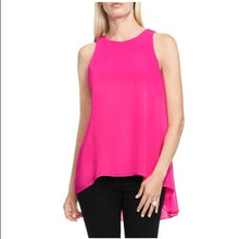 Load image into Gallery viewer, Vince Camuto Flowy Hot Pink Top -XL
