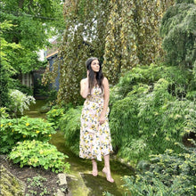 Load image into Gallery viewer, Moodie Lemons Maxi Dress
