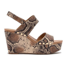 Load image into Gallery viewer, Vince Camuto Snake Platform Wedges - 8.5
