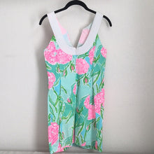 Load image into Gallery viewer, Lilly Pulitzer Bright Shift Dress - Size 8

