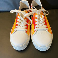 Load image into Gallery viewer, Astros Low Top Sneakers - Size 9
