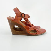 Load image into Gallery viewer, Frye Orange Gabriella Wood Cut Out Wedges - 10
