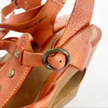 Load image into Gallery viewer, Frye Orange Gabriella Wood Cut Out Wedges - 10
