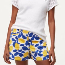 Load image into Gallery viewer, Loft Lemon Shorts - Size 6
