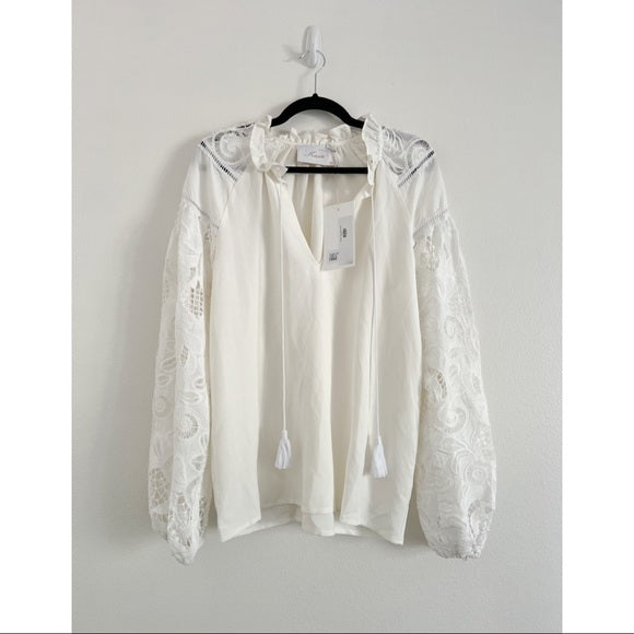 Kasia White Lace Sleeve Top - Medium