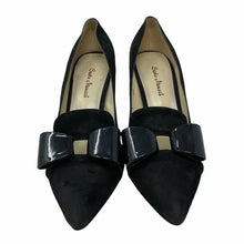 Load image into Gallery viewer, Sesto Meucci Black Suede Bow Heels- 7.5
