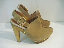 Load image into Gallery viewer, Michael Kors Beatrice Camel Clogs - 9.5

