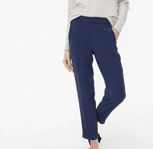 Load image into Gallery viewer, J. Crew Mercantile Navy Pant- 12
