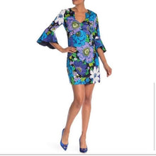 Load image into Gallery viewer, Trina Turk Bell Sleeve Floral Dress - Size 14
